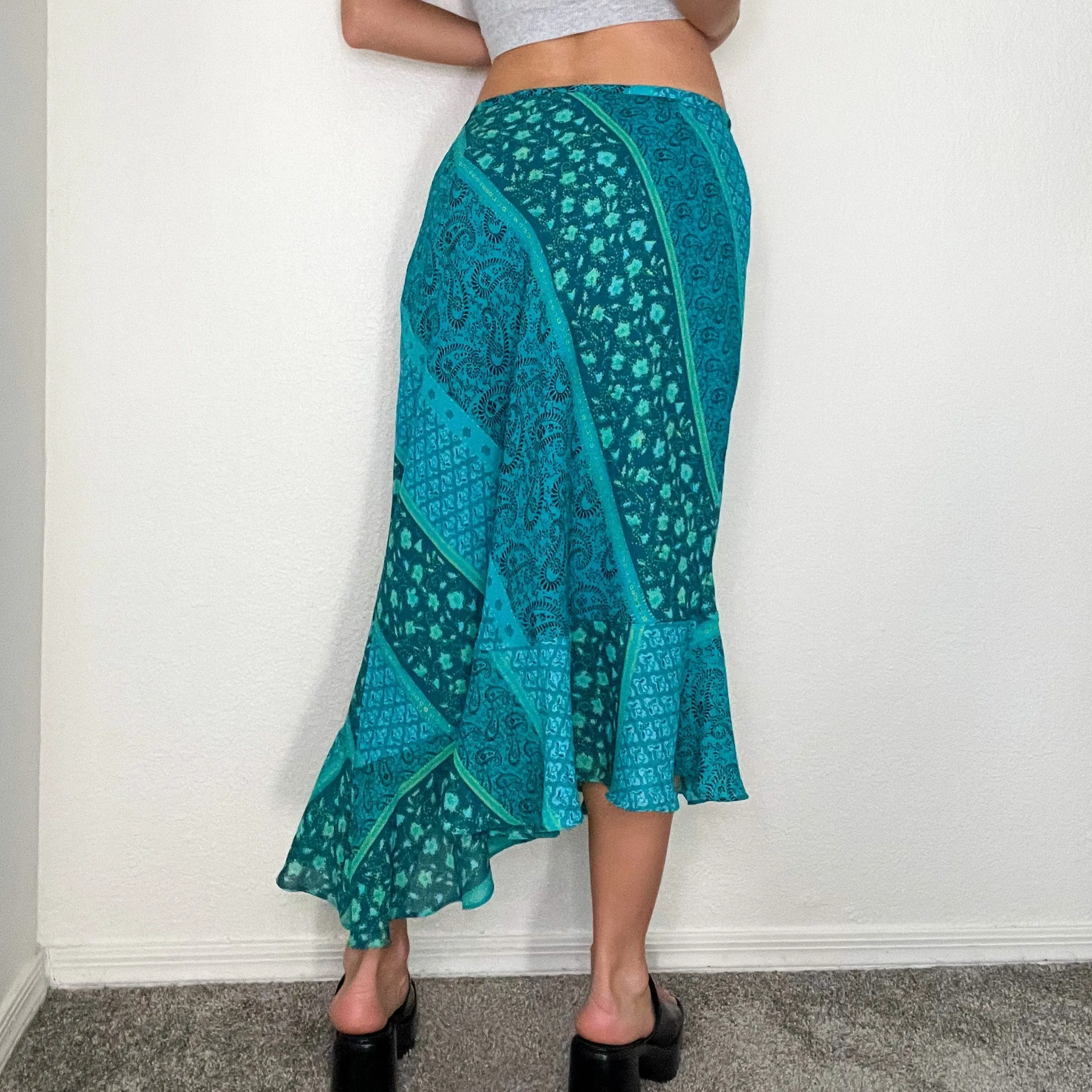 Blue Low Rise 2000s Ruffle Midi Skirt