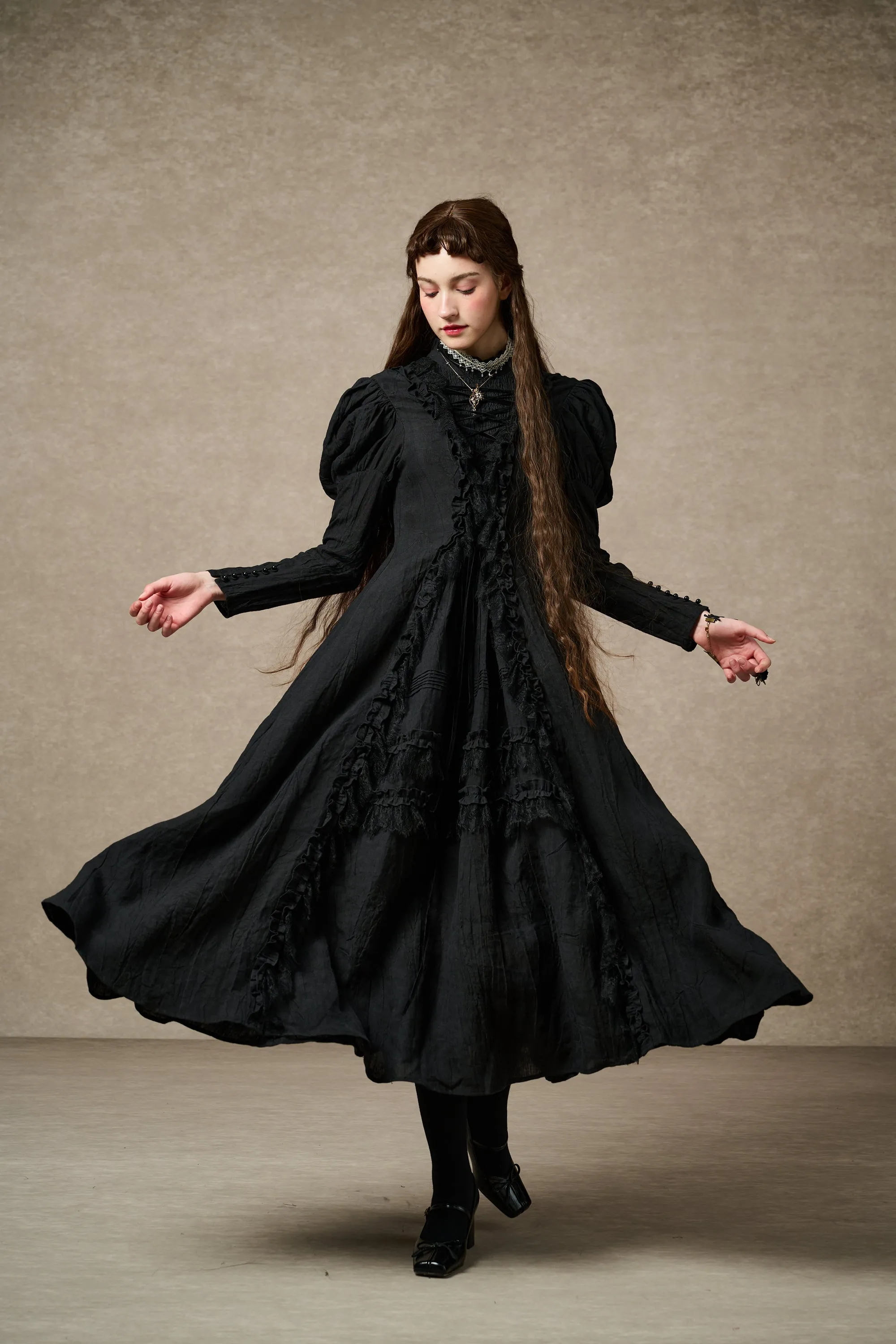 Elizabeth 15 | Black Victorian Linen Dress