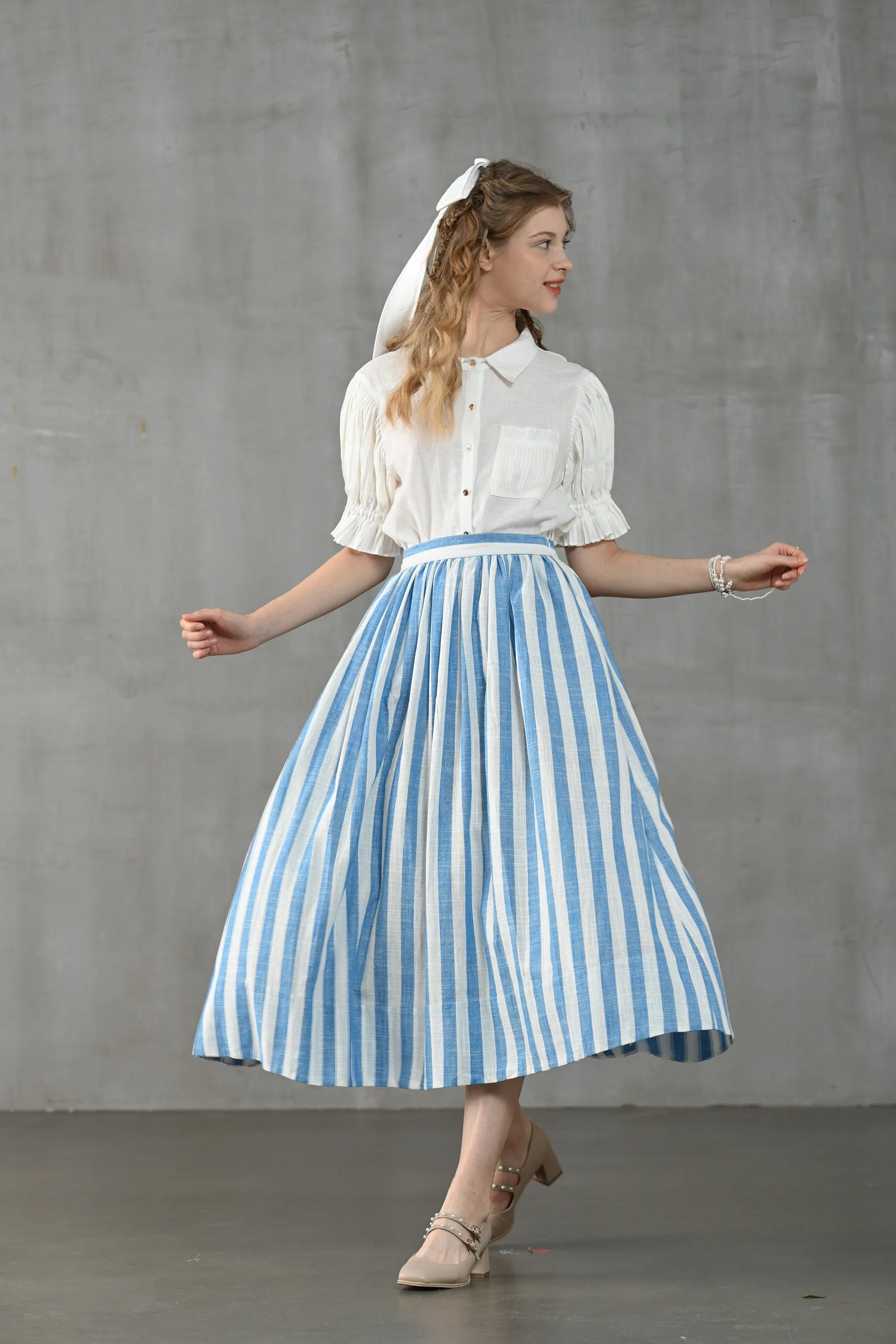 Lily of the valley 11 | Striped linen skirt