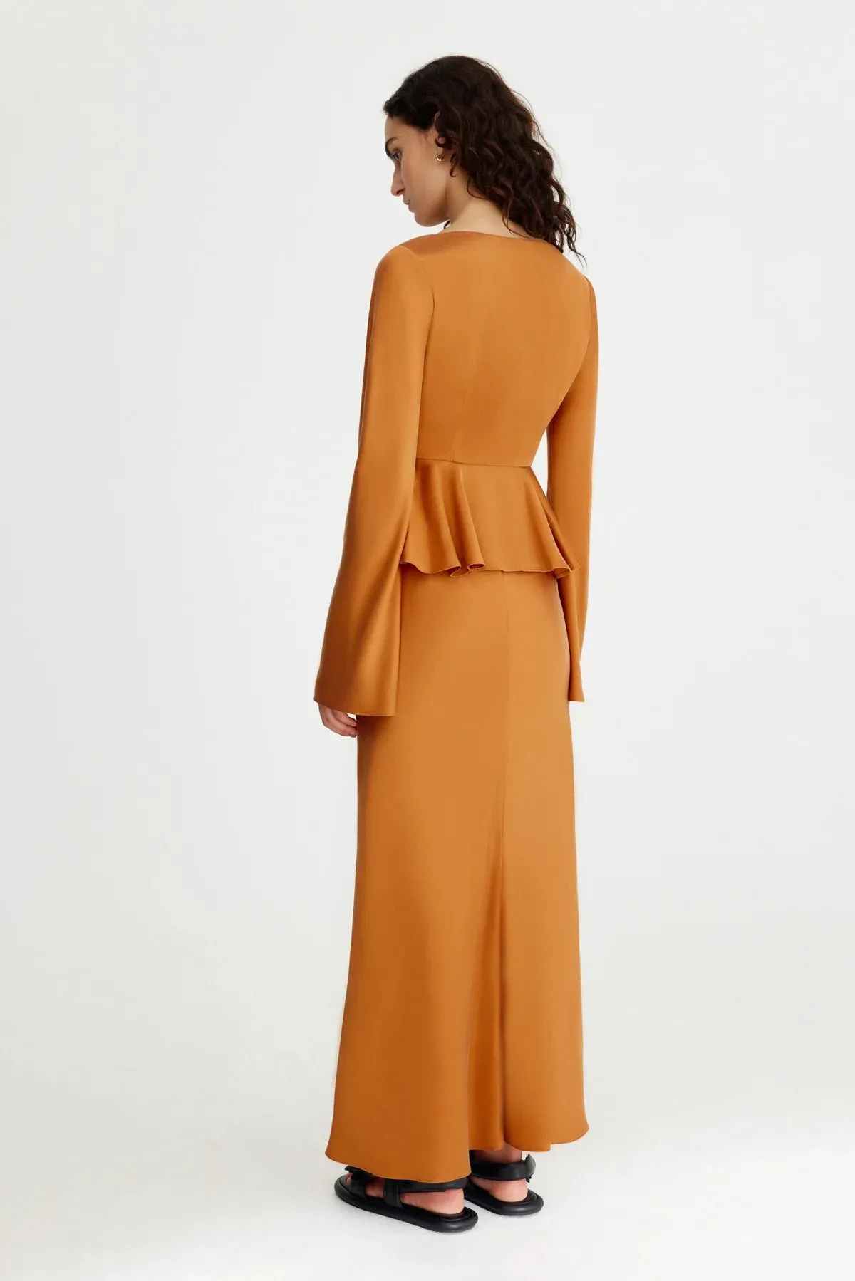 Significant Other Helaina Midi Skirt Caramel