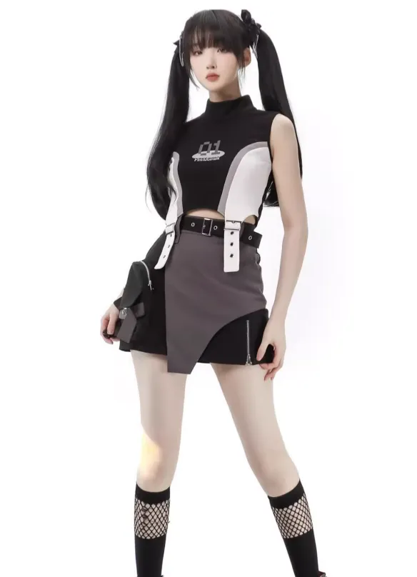 Techwear Sweet Girl Top And Cargo Skirt Set（Sold Separately）