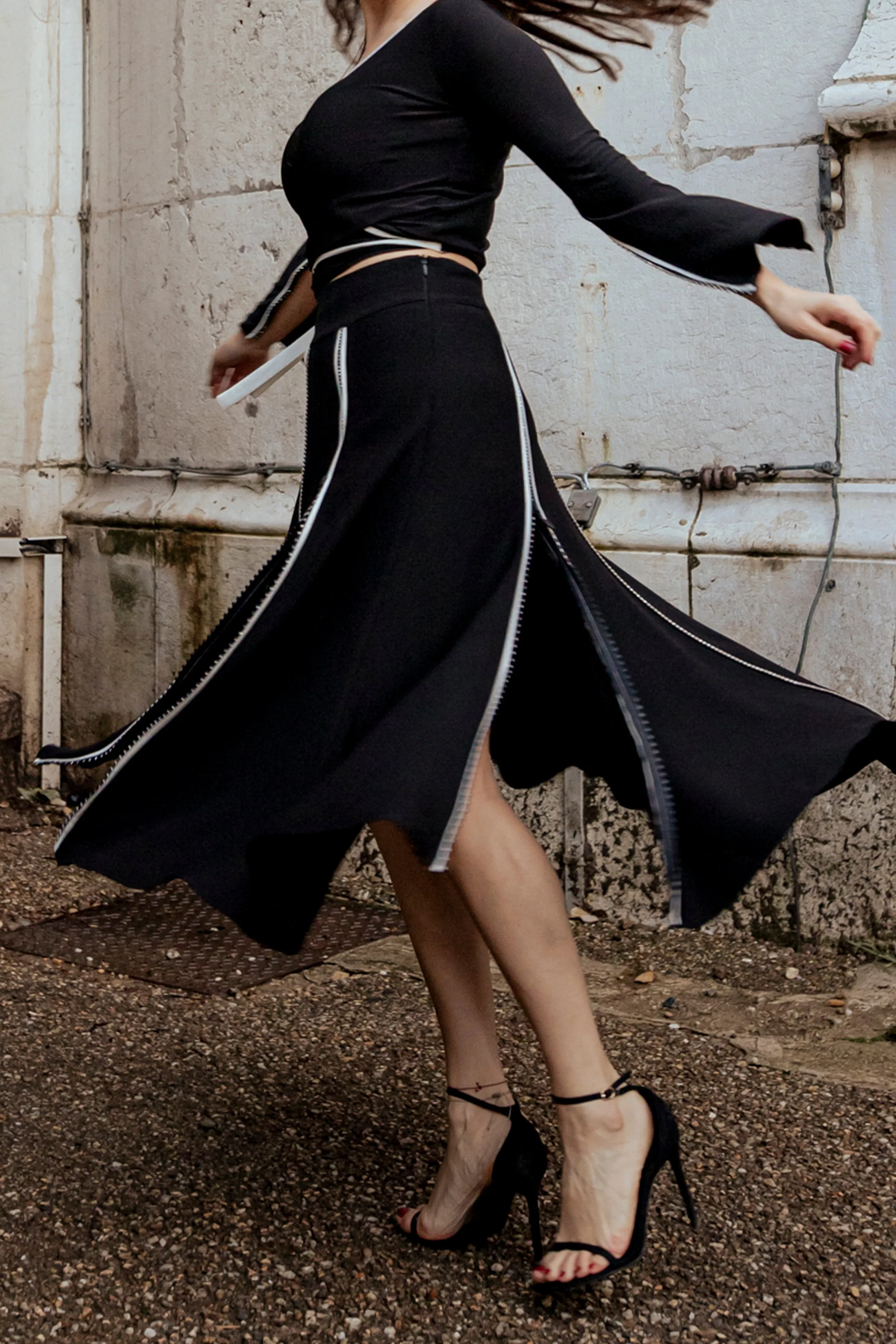 Touchline Tango Skirt / Flared Skirt Series : Six Senses / Zips & Stones