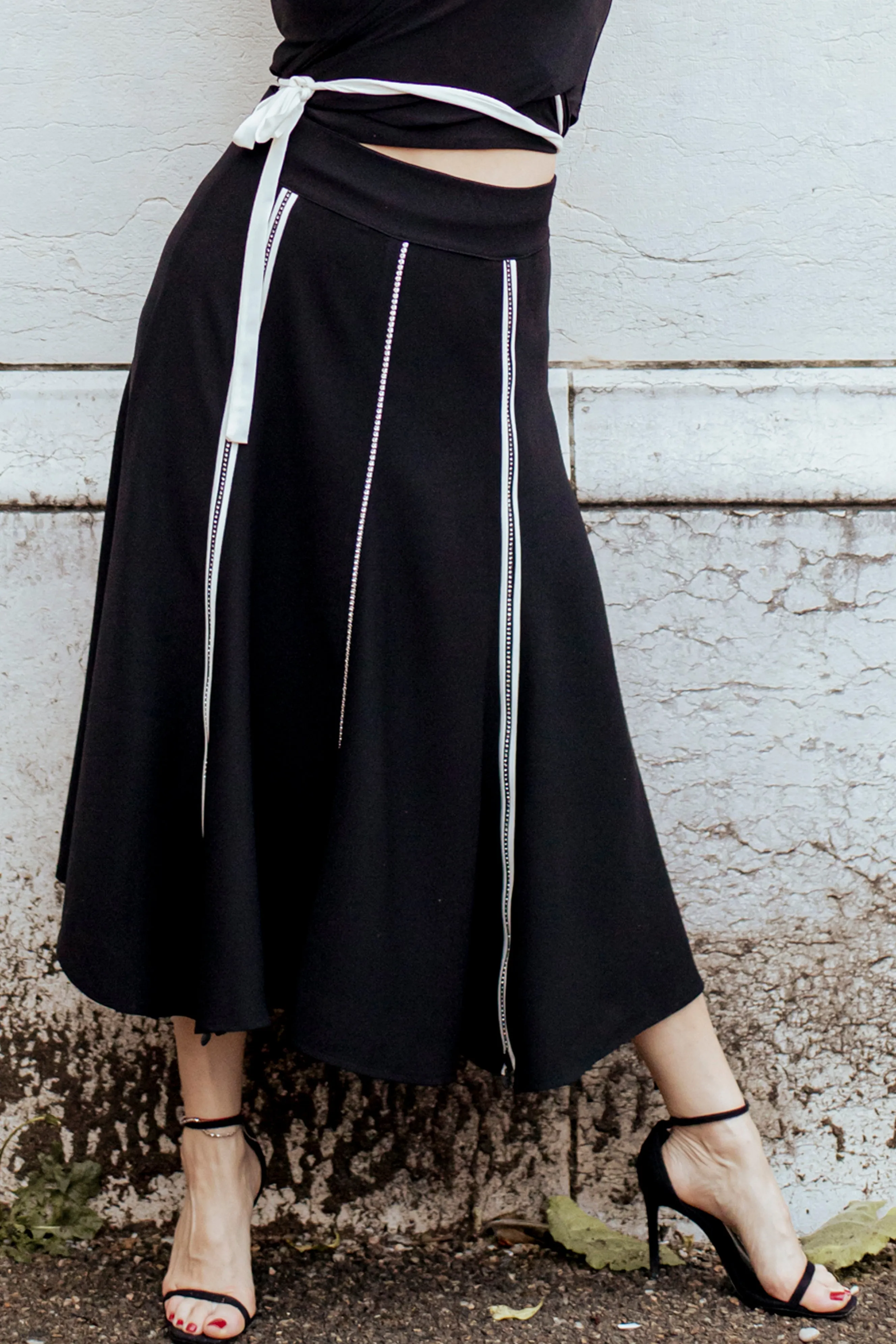 Touchline Tango Skirt / Flared Skirt Series : Six Senses / Zips & Stones